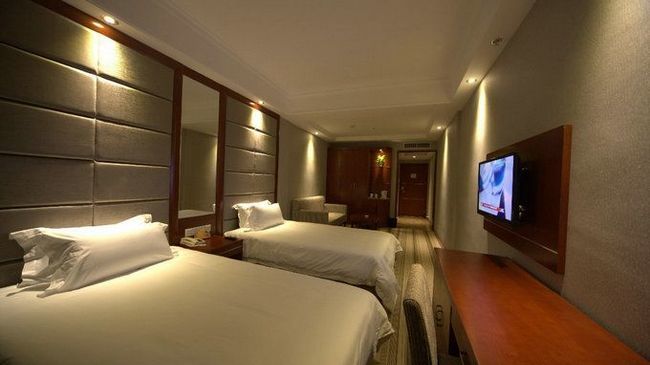 Imperial Court Hotel Yichang Chambre photo